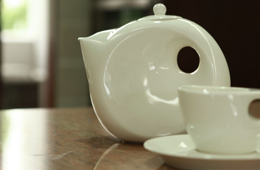 Vitreous China O-Hole Teapot